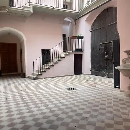 Cairoli14 דירה ברשה